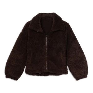 Lululemon Women’s Sherpa Jacket. Brown. Size 10.